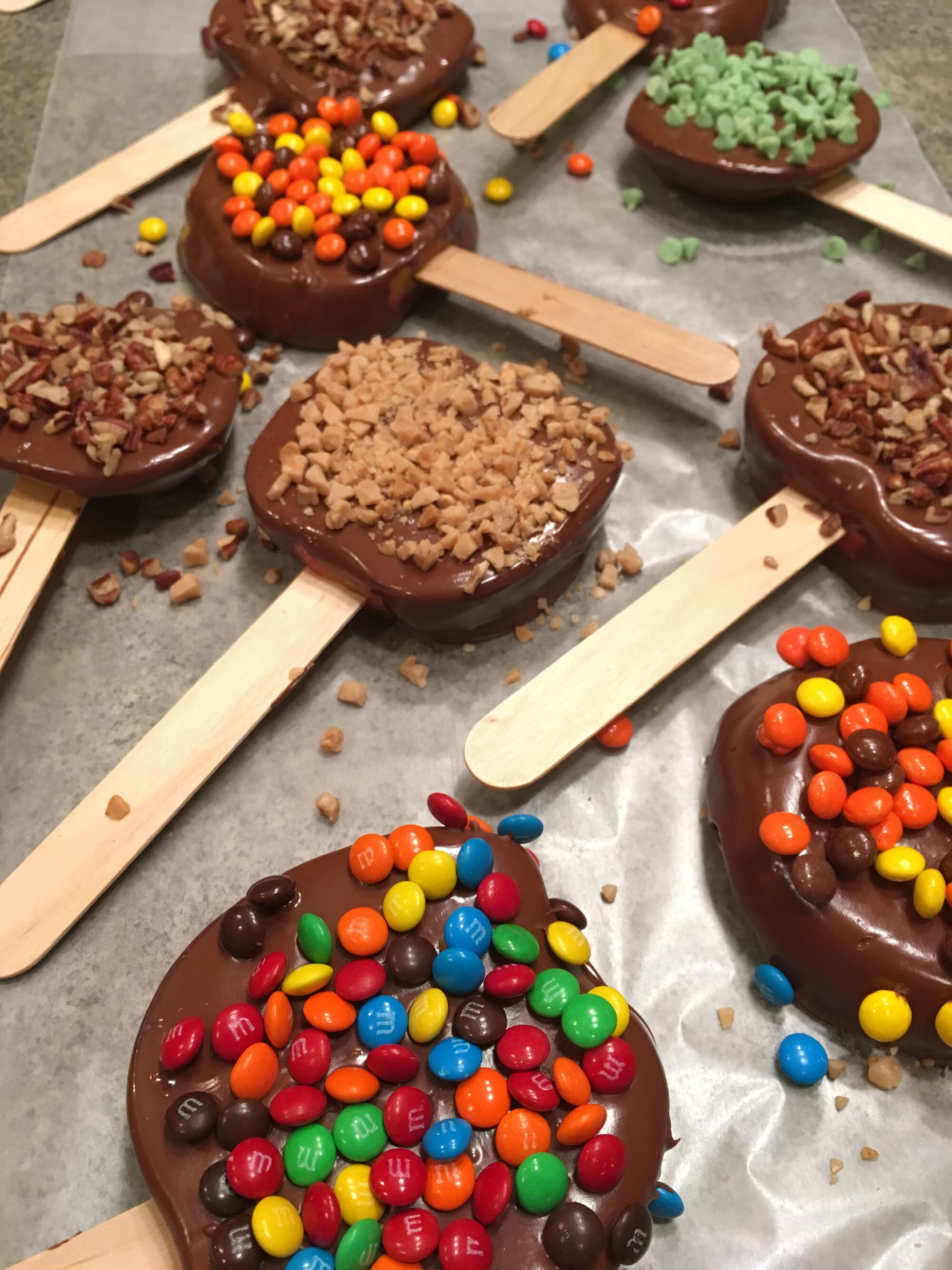 Chocolate Caramel Candied Apple Pops Baking You Happier