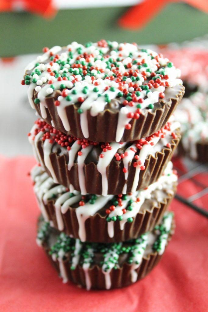 Christmas Chocolate Crunch Cups