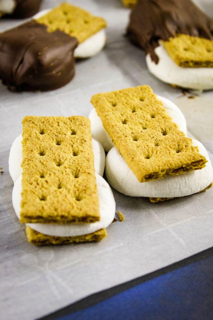 S'mores Graham Cracker Cookies Baking You Happier