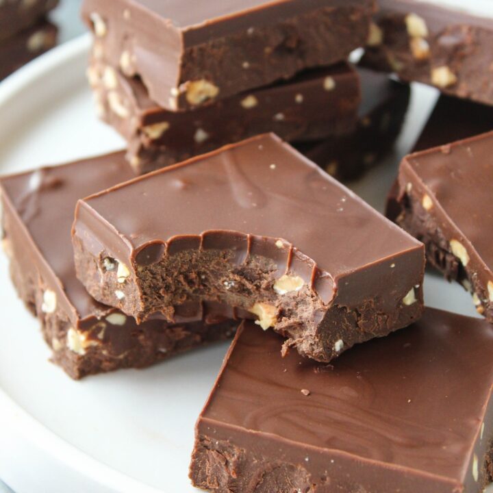 2-Ingredient Vegan Fudge