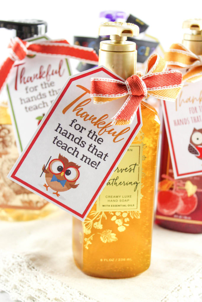 Thankful for the Hands That Teach Me Free Printable Gift Tag