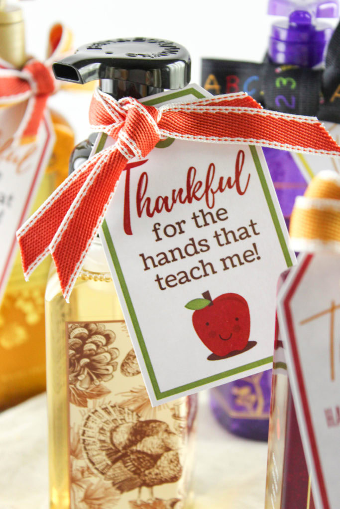 Thankful for the Hands That Teach Me Free Printable Gift Tag