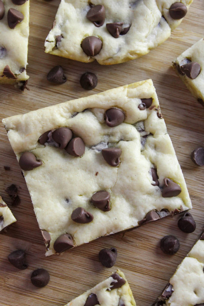 Lazy Chocolate Chip Cookie Bars Baking You Happier