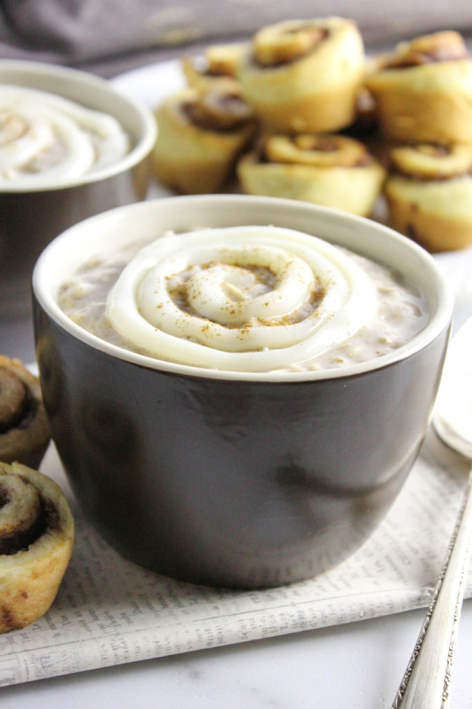 Cinnamon Roll Overnight Oats Cinnamon Roll Overnight Oats