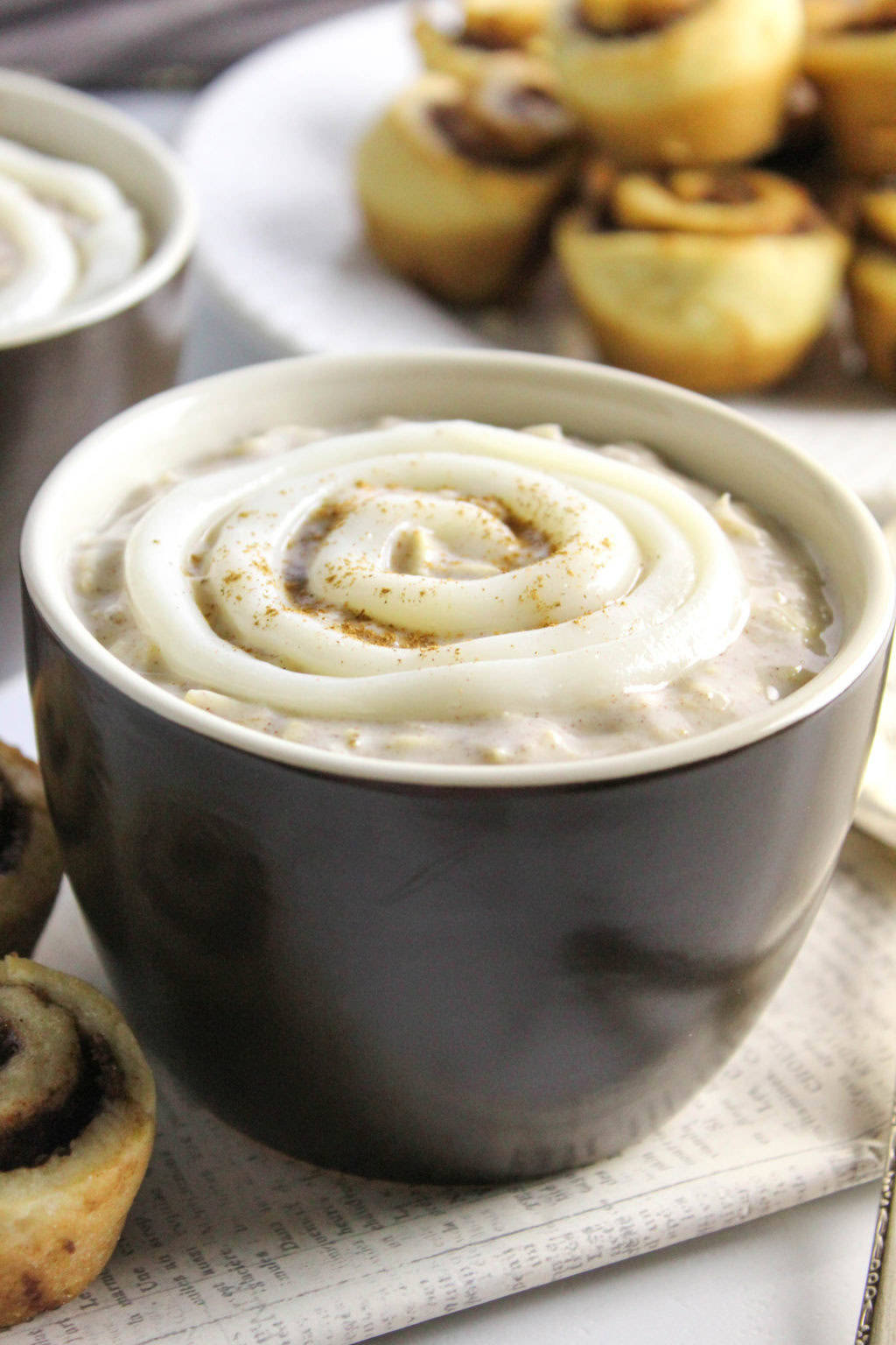 Cinnamon Roll Overnight Oats Baking You Happier