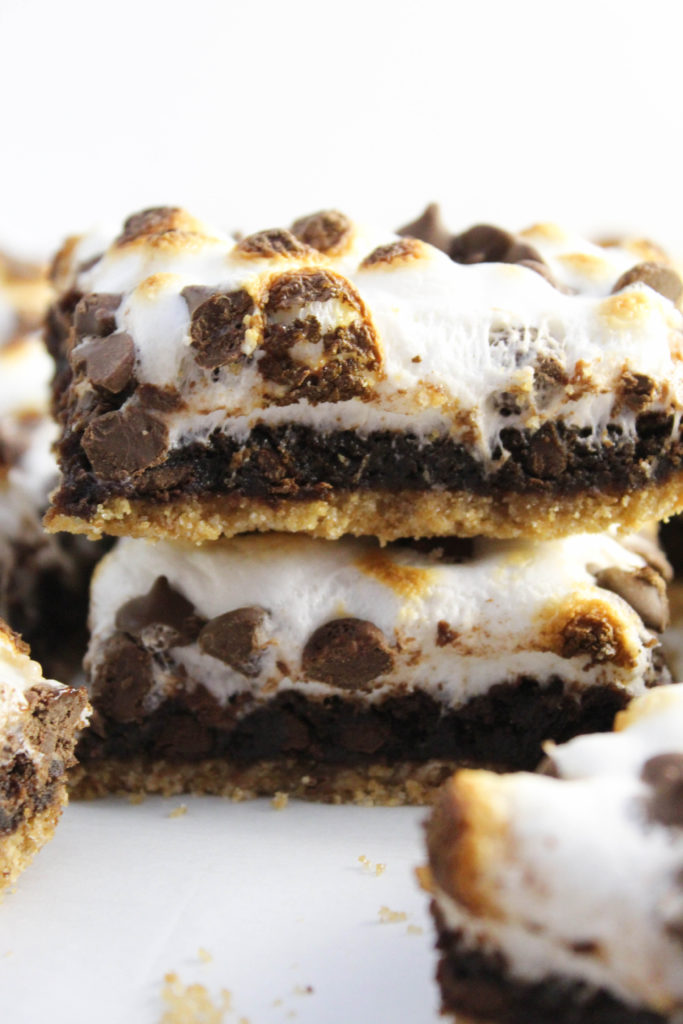 Easy S'mores Brownie Bars