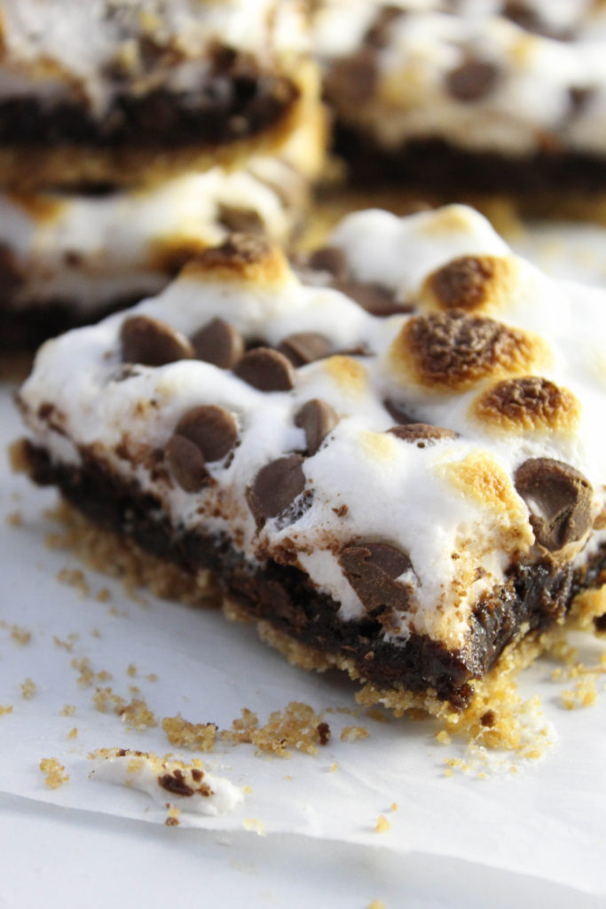 Easy S'mores Brownie Bars