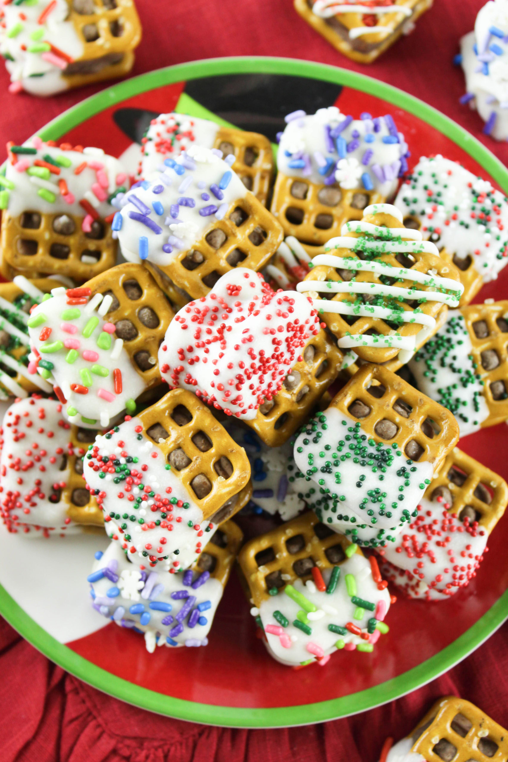 Candy Bar Pretzel Bites Baking You Happier