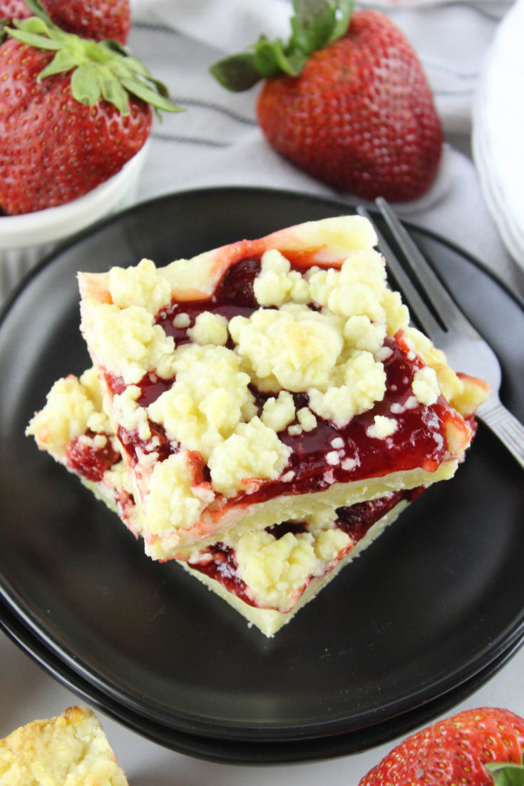 Strawberries & Cream Crumb Bars