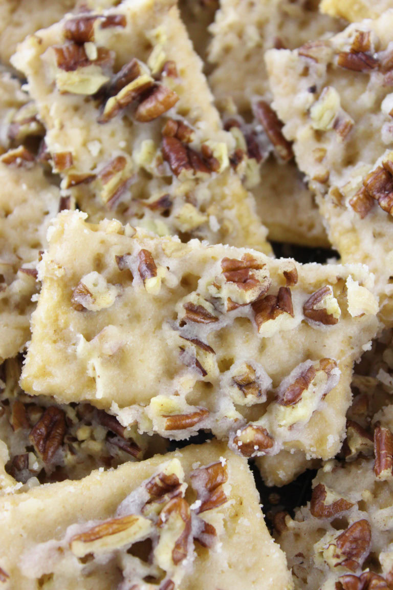 Nutty Toffee Crackers Baking You Happier