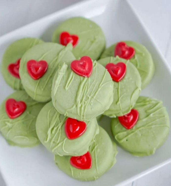 20 No Bake Christmas Treats for Kids | Baking You Happier