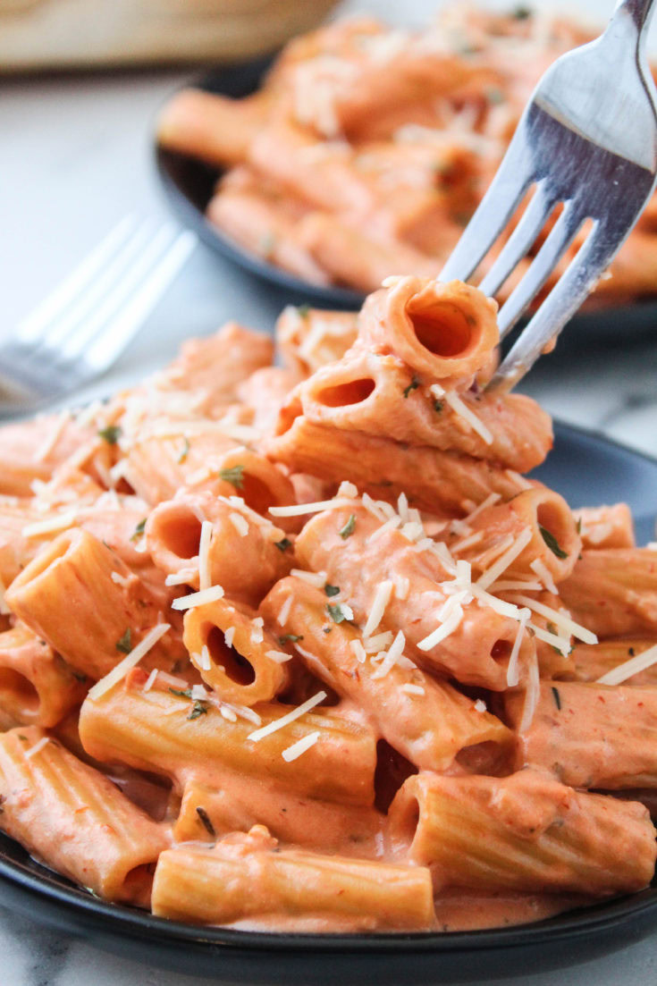 Creamy Tomato Rigatoni Pasta