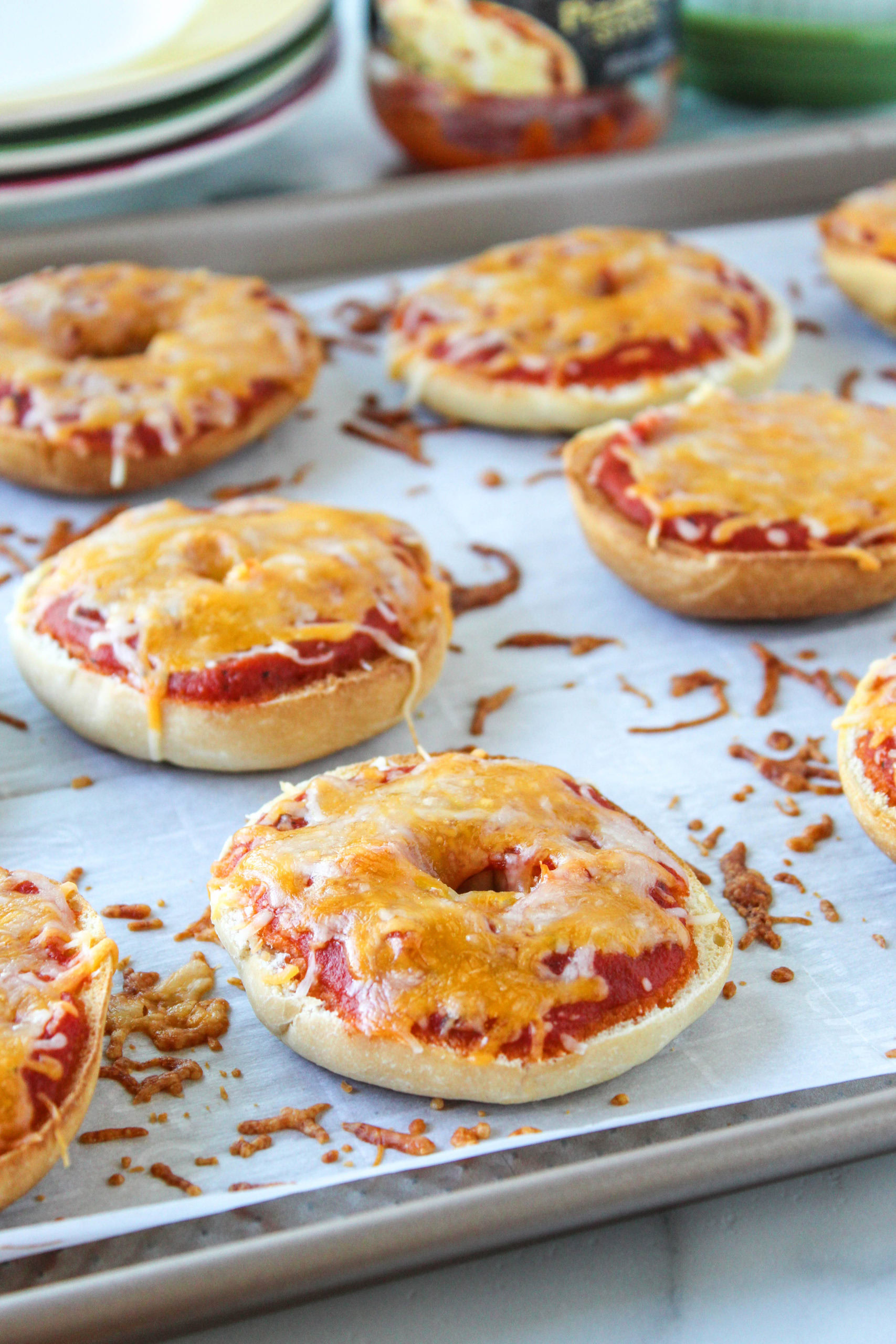 mini-pizza-bagels-baking-you-happier