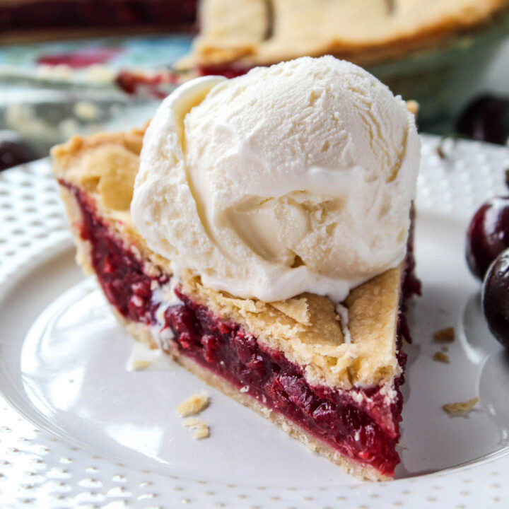 Easy Homemade Cherry Pie