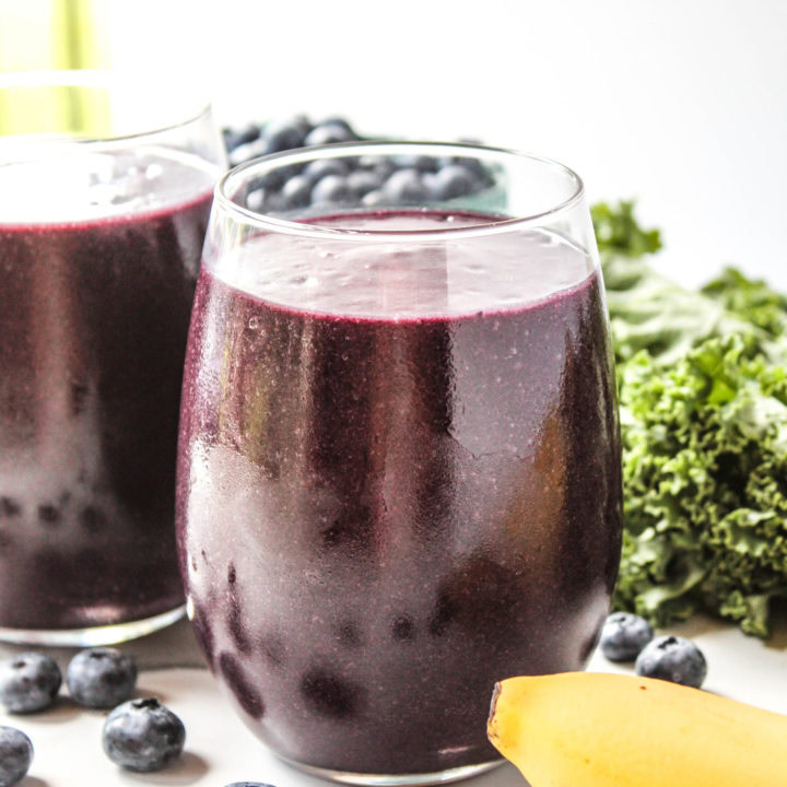 Blueberry Kale Smoothie