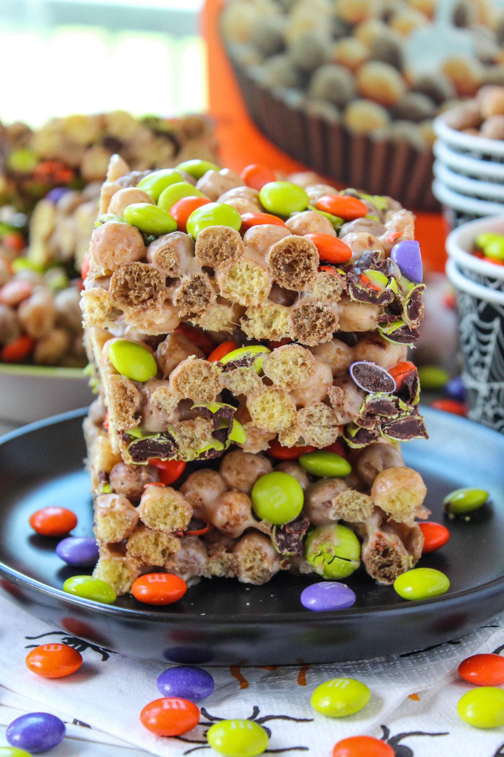 Reese’s Puffs Cereal Bars for Halloween Baking You Happier