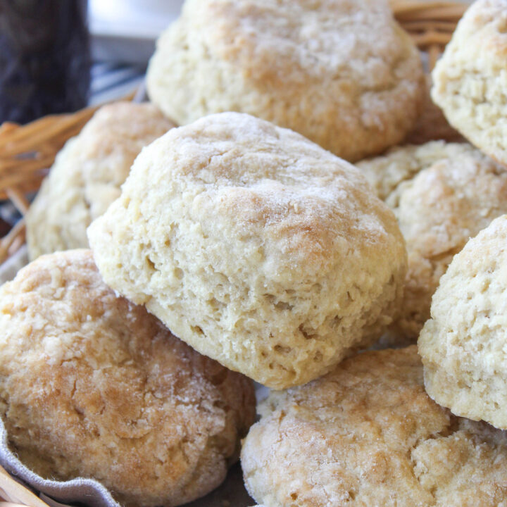 Homemade Fluffy Biscuits