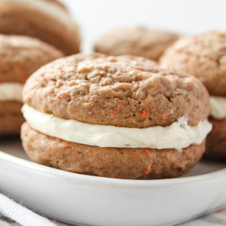 Carrot Cake Mix Whoopie Pies