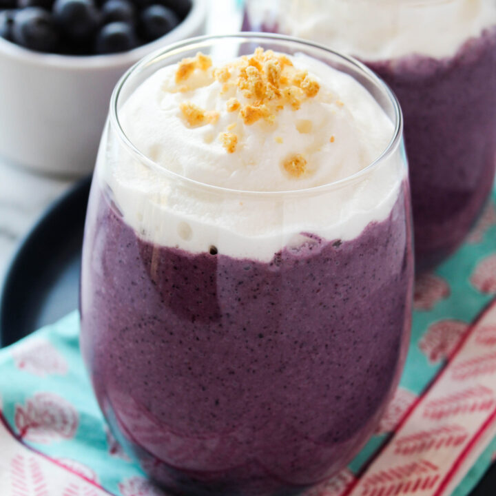 Blueberry Cheesecake Protein Smoothie