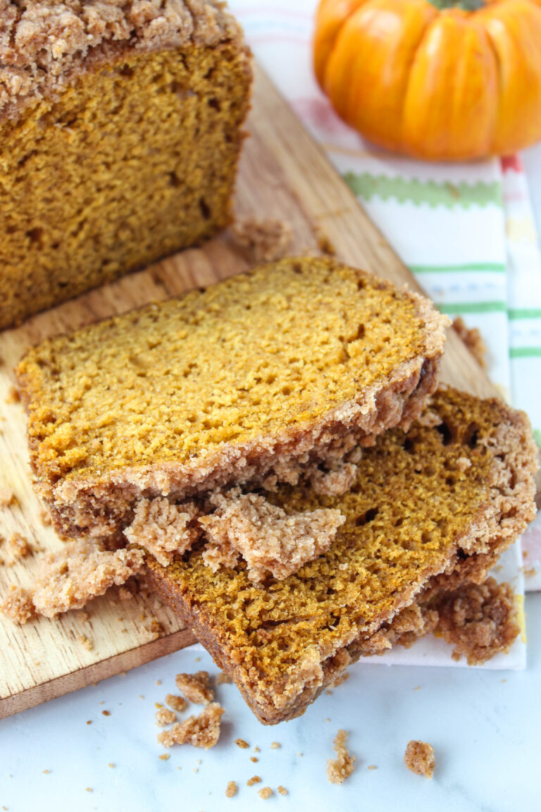 Pumpkin Bread with Crumb Topping | Baking You Happier