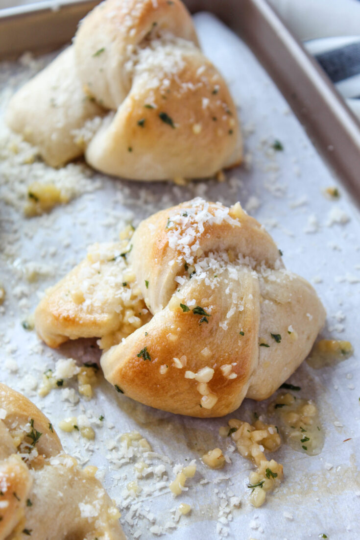 Easy Garlic Knots