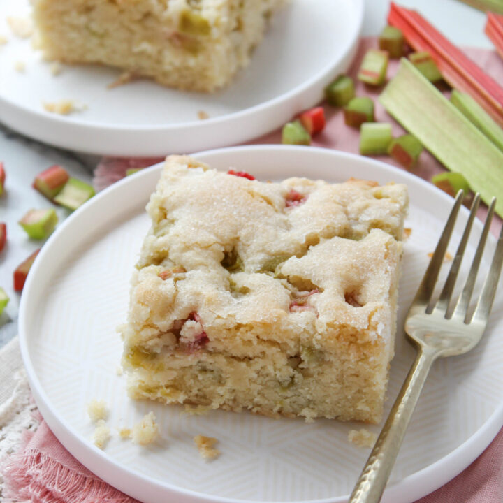 Rhubarb Breakfast Cake