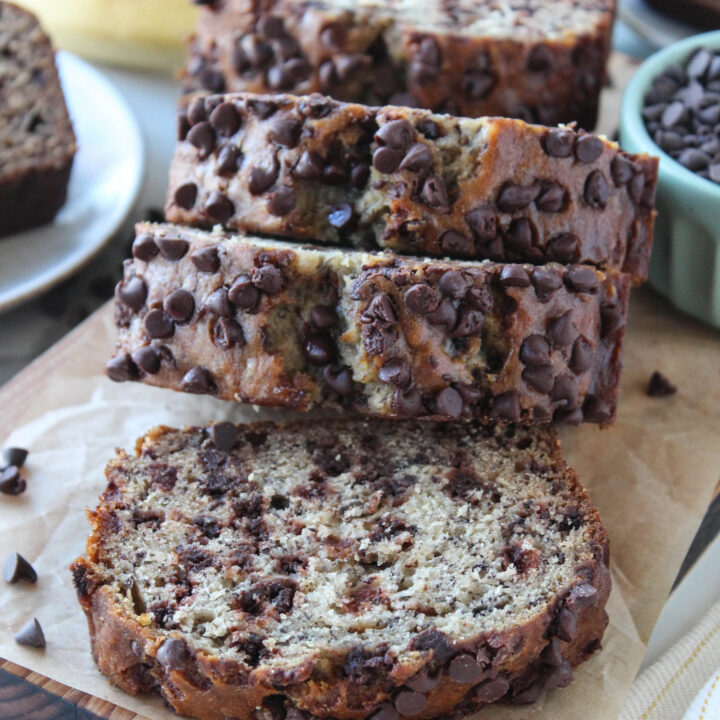 Best Chocolate Chip Banana Bread (Easy Recipe!)