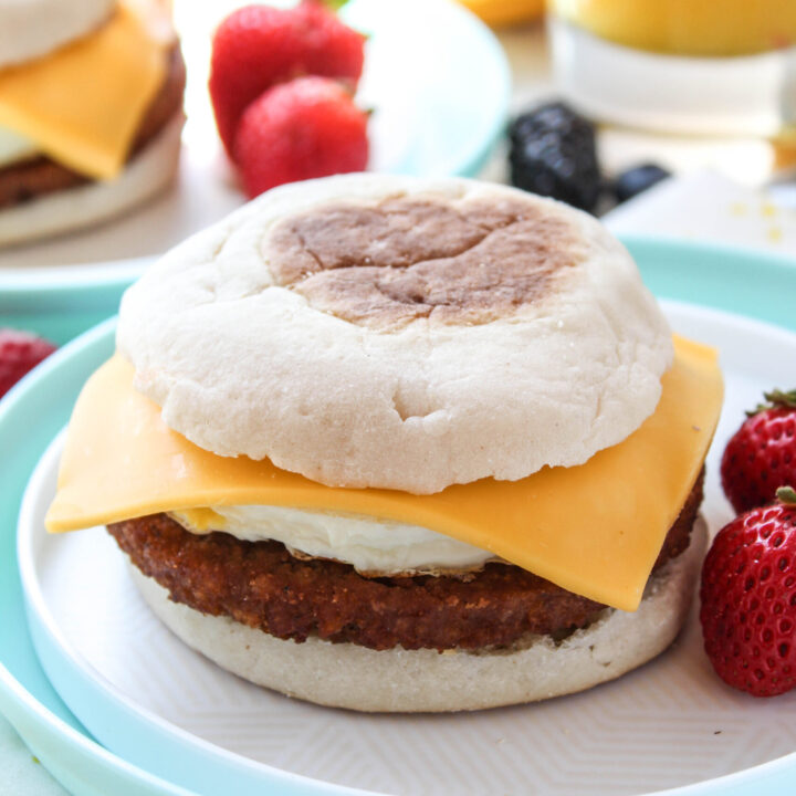 Quick and Easy Vegetarian Breakfast Sandwich