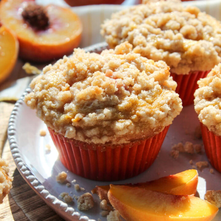 Peach Cobbler Muffins