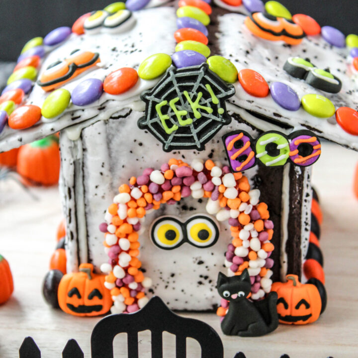 Halloween Pop Tart Haunted House