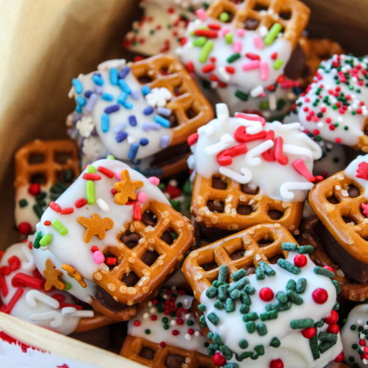 Candy Bar Pretzel Bites