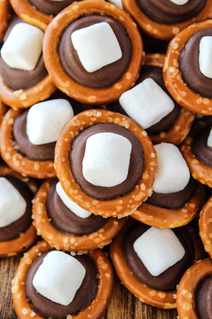 S'mores Pretzel Bites
