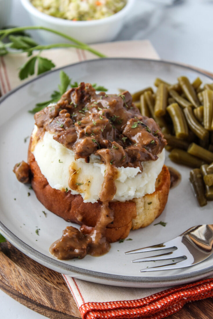 Vegetarian Hot Beef Sandwich with Mashed Potatoes & Gravy