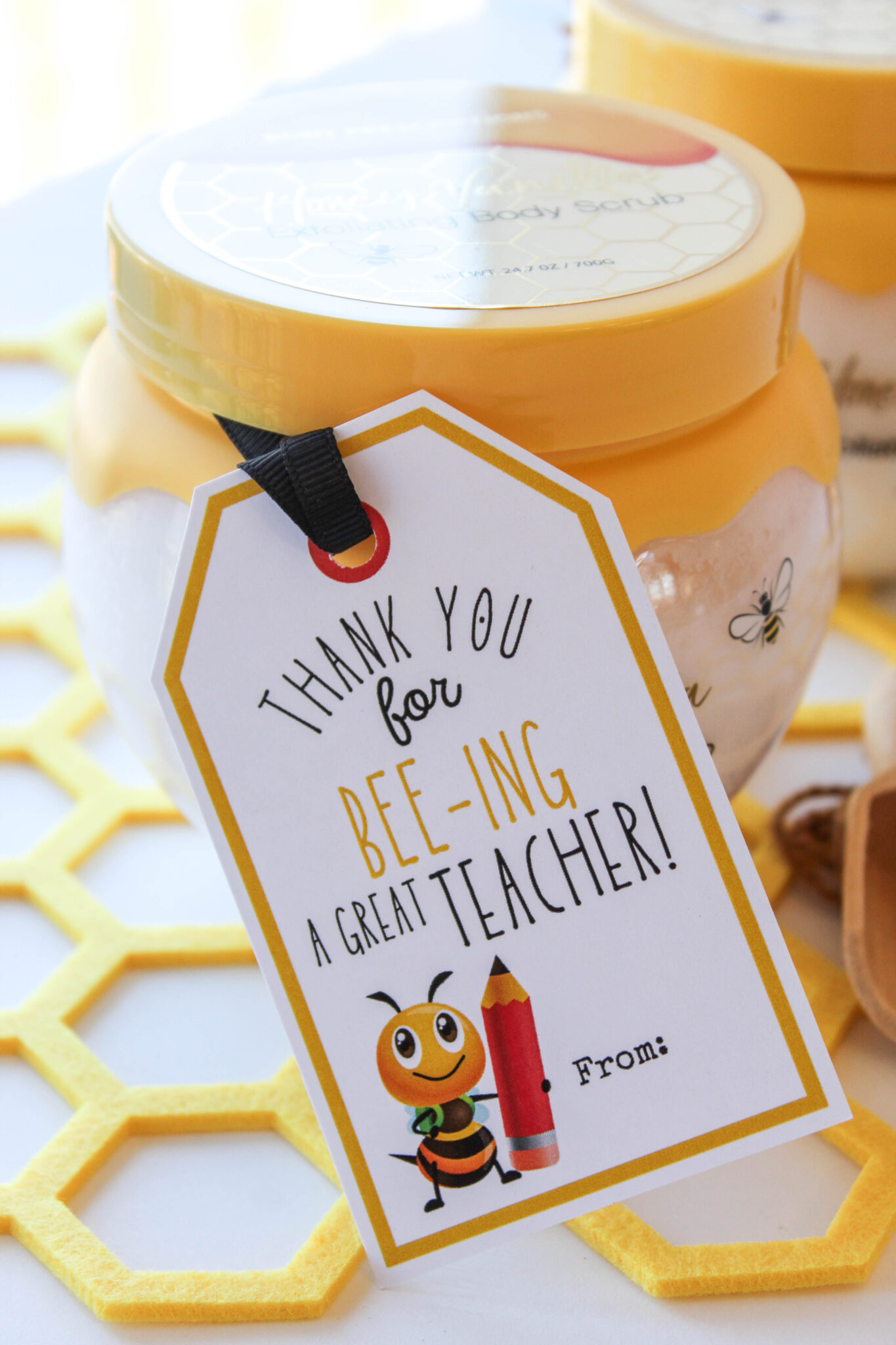 Thank You for Bee-ing a Great Teacher Free Printable Gift Tags - Baking ...