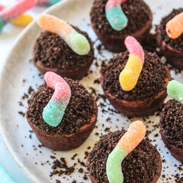 Oreo Dirt Cake Brownie Bites