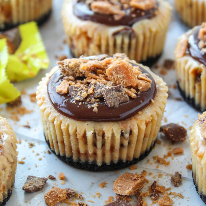 Mini Butterfinger Cheesecakes