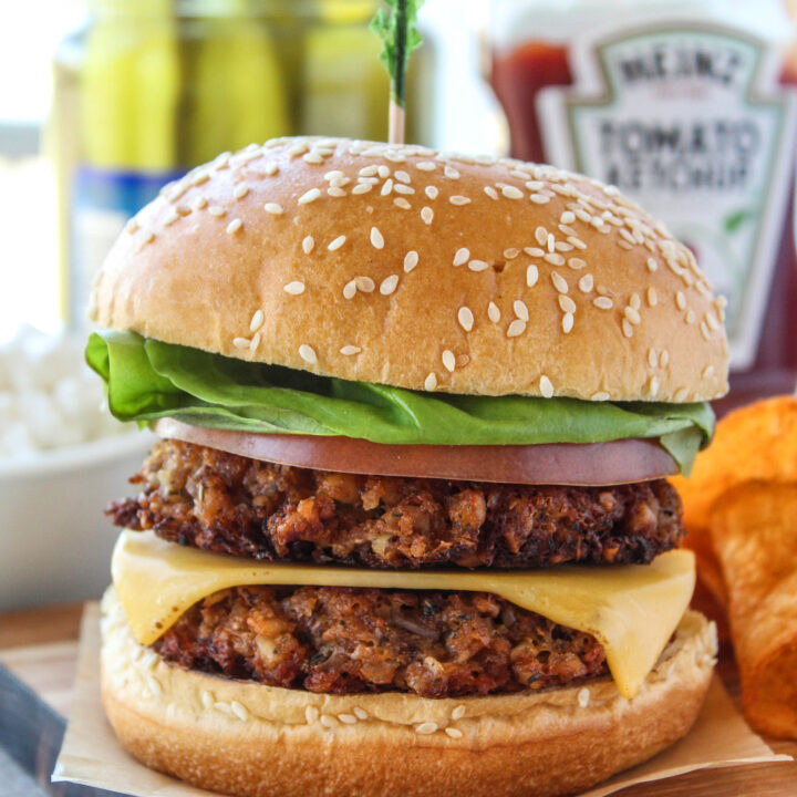 Vegetarian Walnut Burgers