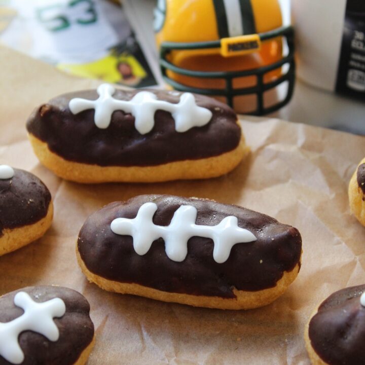 Mini Football Eclairs