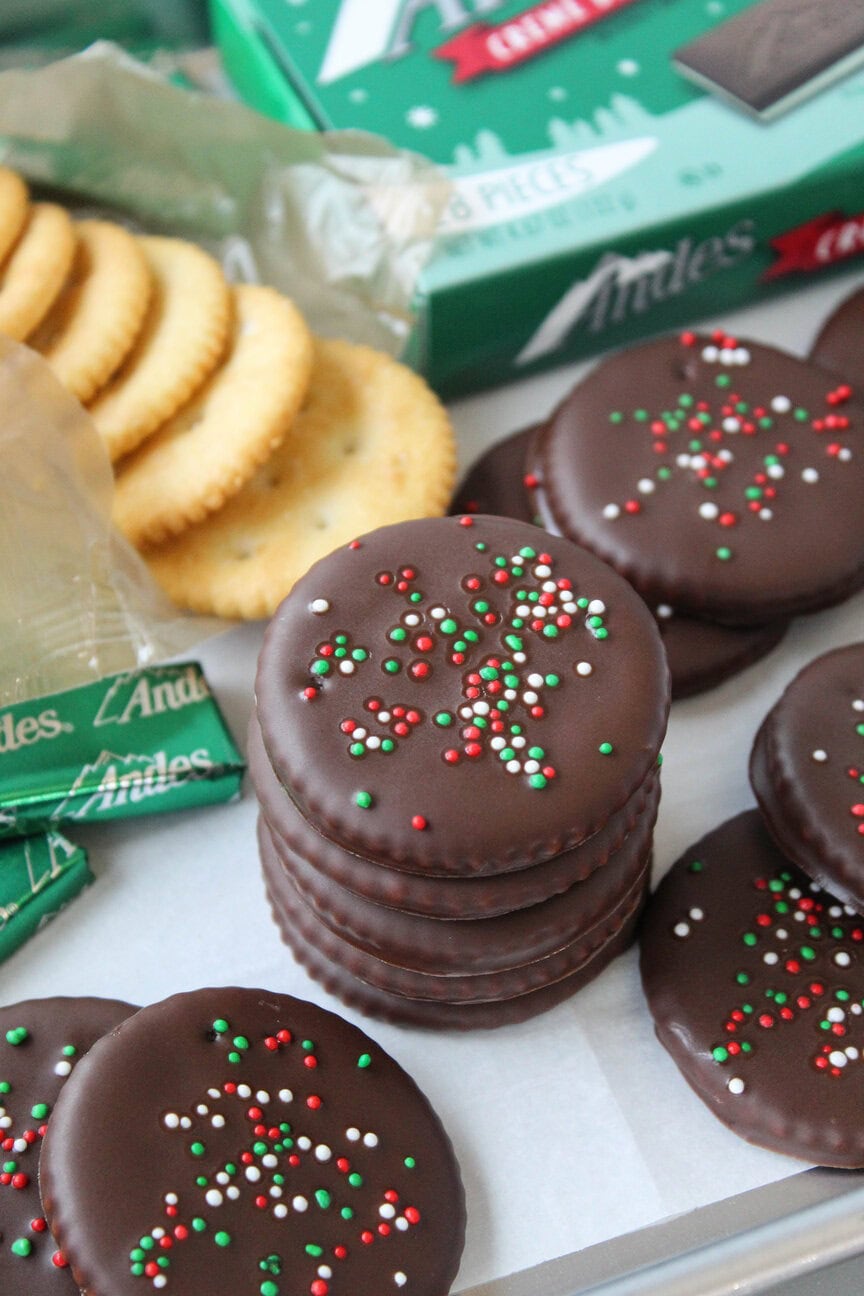 2-Ingredient Andes Mint Ritz Cookies - Baking You Happier