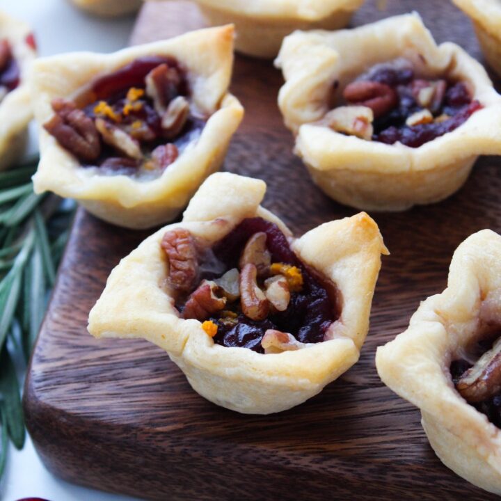 Cranberry Brie Bites