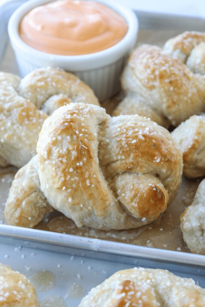 25 Easy Super Bowl Party Food Ideas for a Crowd