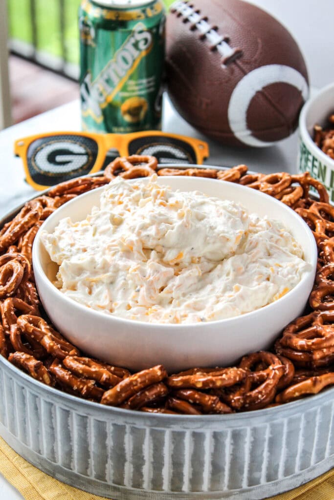 20 Easy Game Day Dips That Will Make You the MVP of the Party