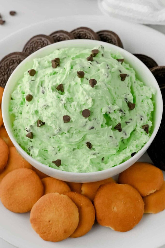 20 Easy Game Day Dips That Will Make You the MVP of the Party
