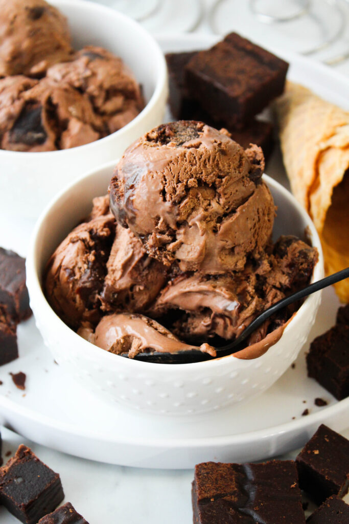 No Churn Chocolate Fudge Brownie Ice Cream