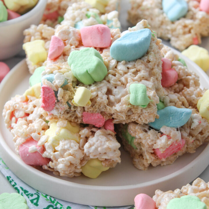 Lucky Charms Marshmallow Rice Krispie Treats