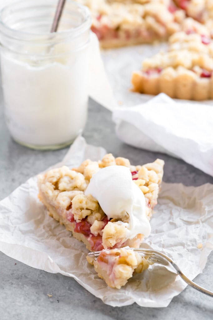 Rhubarb Crumble Tart
