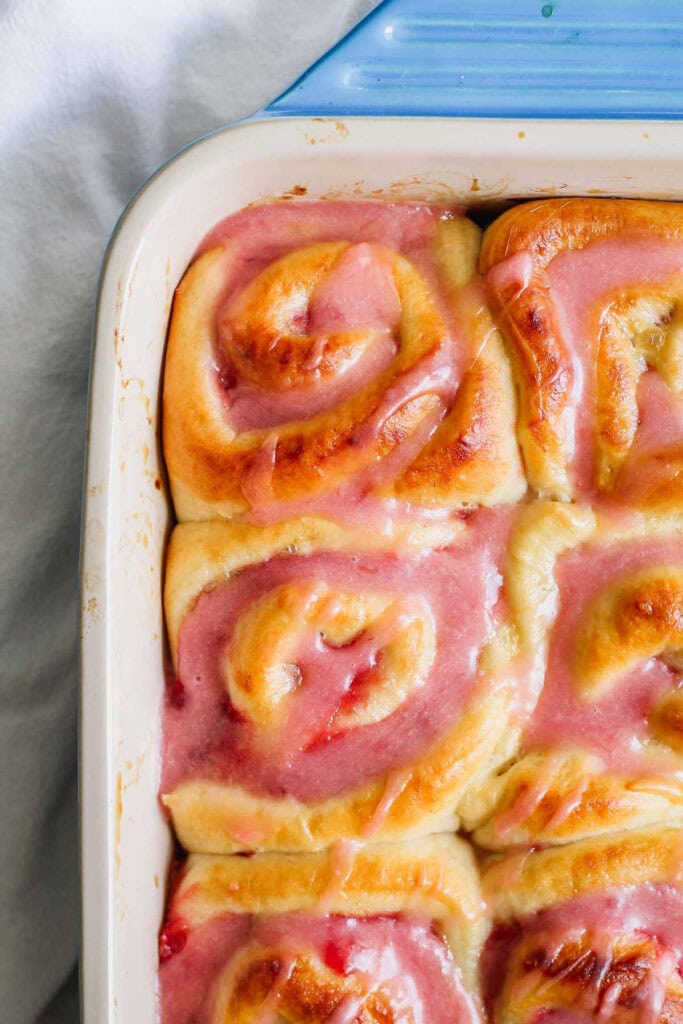 Rhubarb Rolls