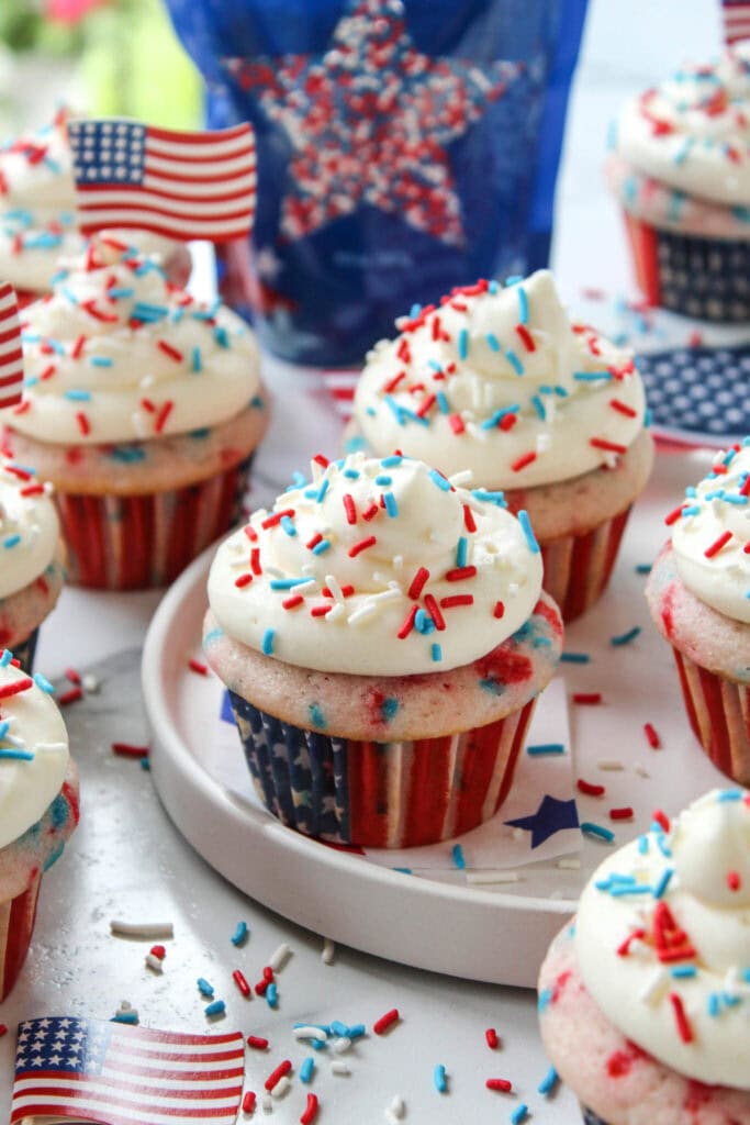4th of July Funfetti Cupcakes