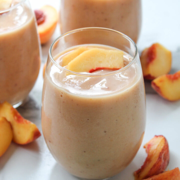 5-Minute Peach Smoothie