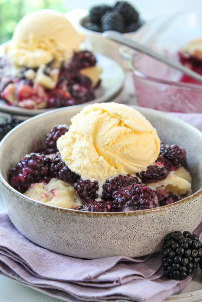 Easy blackberry cobbler recipe made from scratch with fresh berries
